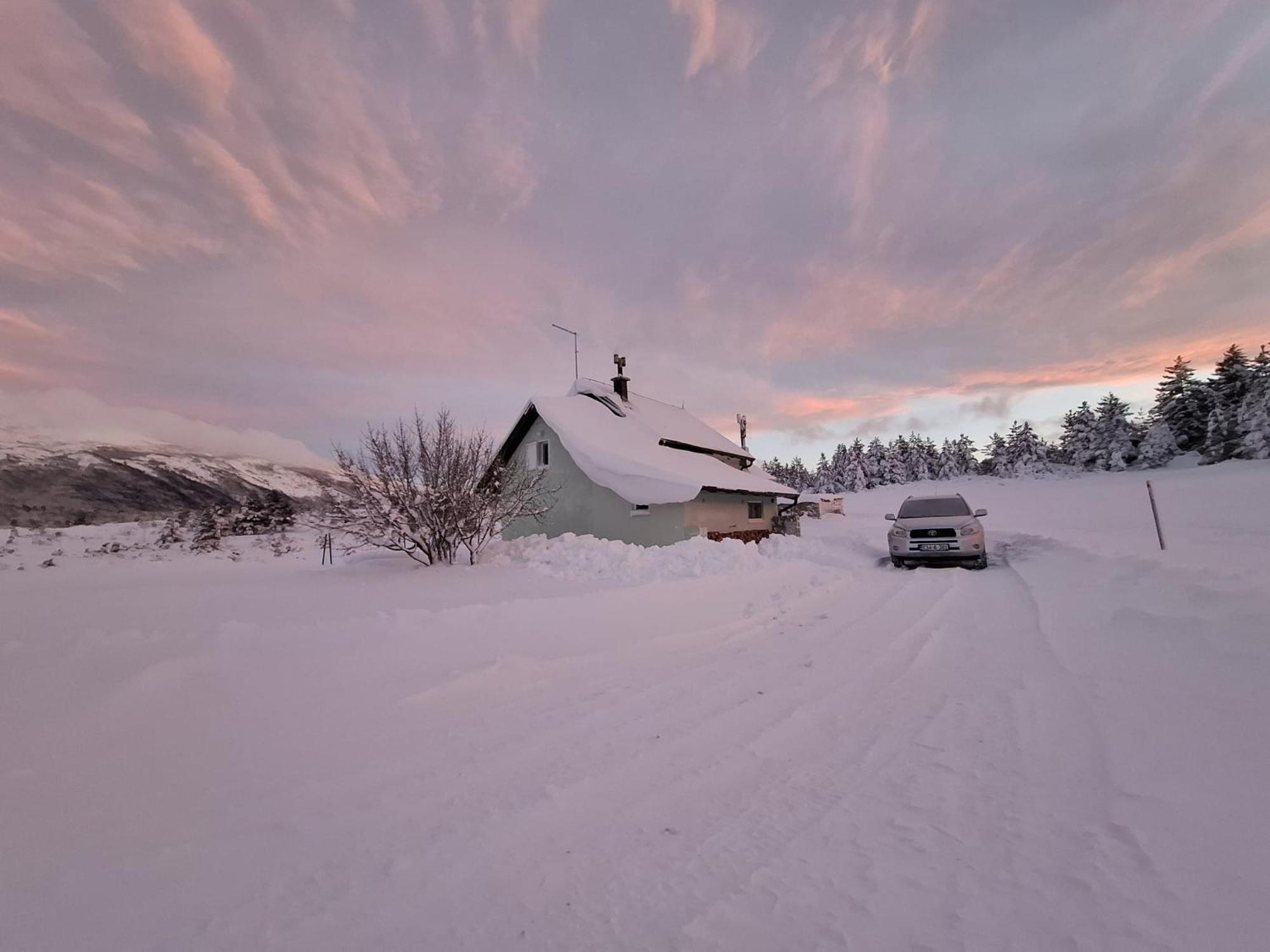 Green Cottage Blidinje ภายนอก รูปภาพ